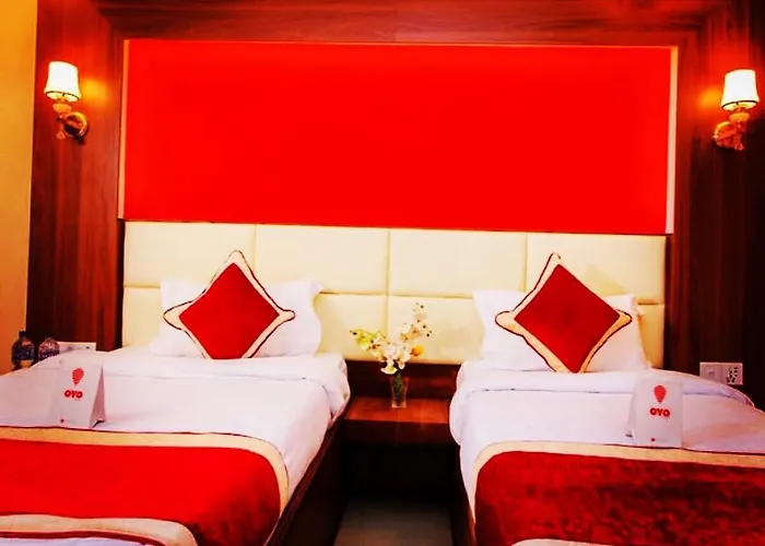 Shraddha Palace 3*
